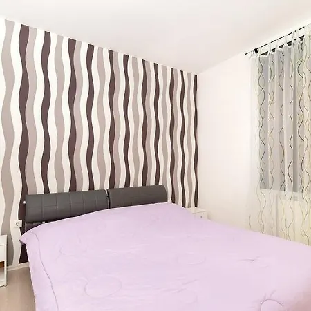 Amy Apartment *